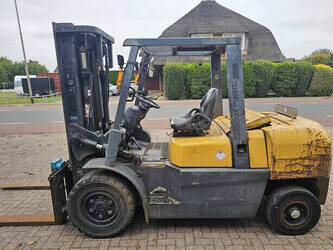 Image de CHARIOTS ÉLÉVATEURS 2012 TCM FD50T2