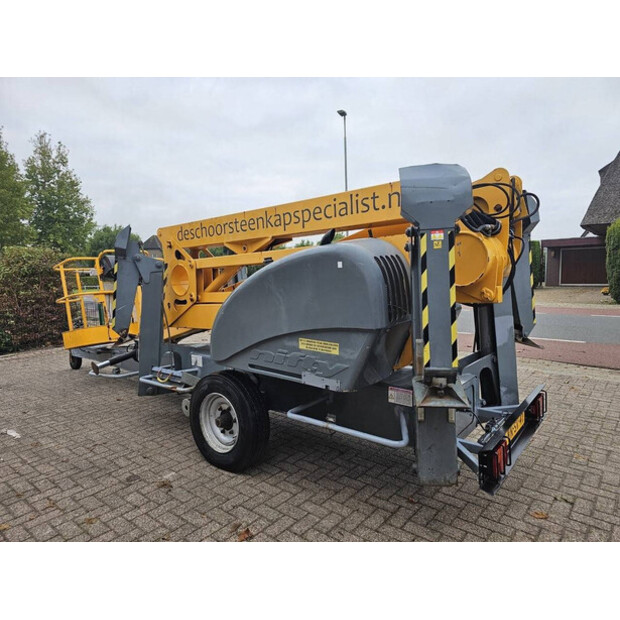 2004 Niftylift 210-43517560