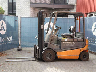 Image de CHARIOTS ÉLÉVATEURS 2003 Still R 60-25 À vendre à Belgique