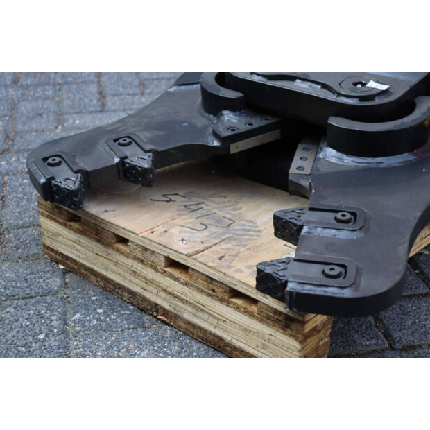 2025 هانر HMC1.4.30A-43517825