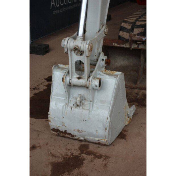 TAKEUCHI TB175C-43517999