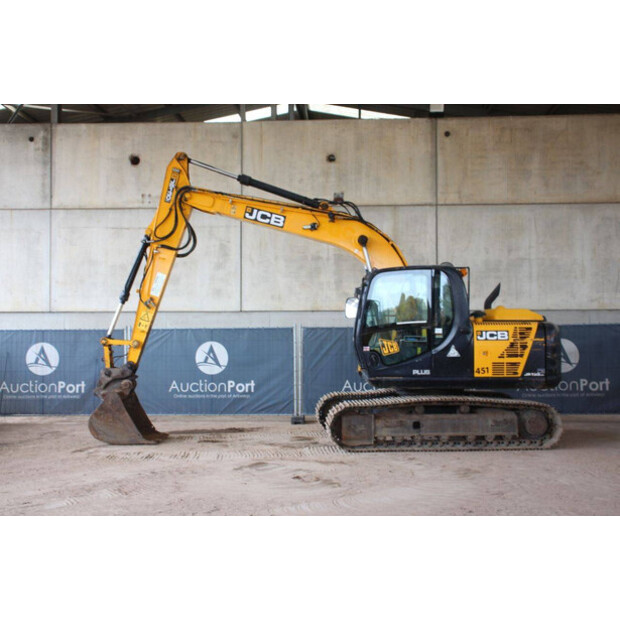 2019 JCB JS130LC-43518020