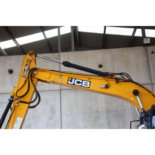 2019 JCB JS130LC-43518029