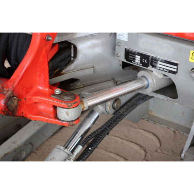 2017 فولفو ECR50D-43518107