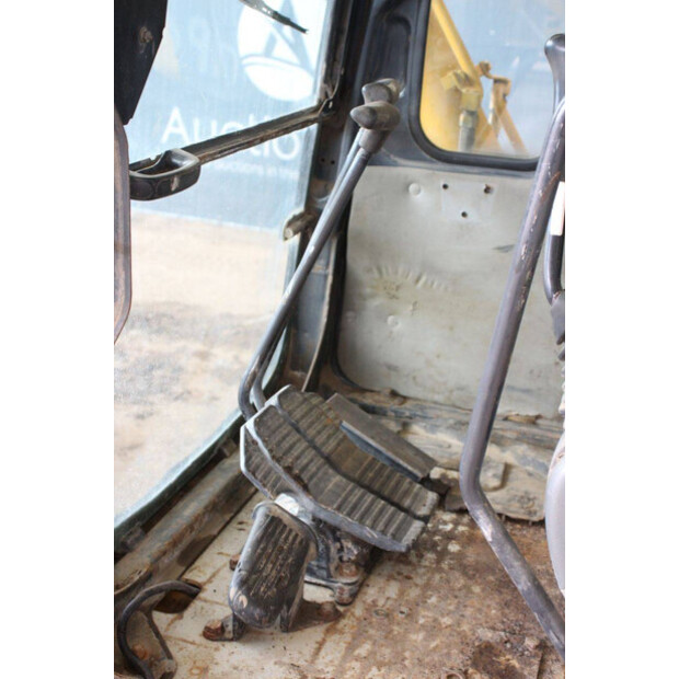 كوماتسو PC60-7-43518145