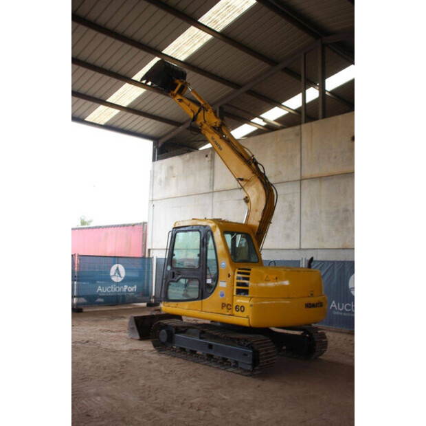 كوماتسو PC60-7-43518152