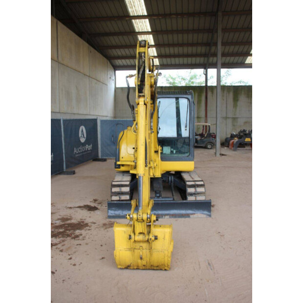 2018 كوماتسو PC56-7-43518160