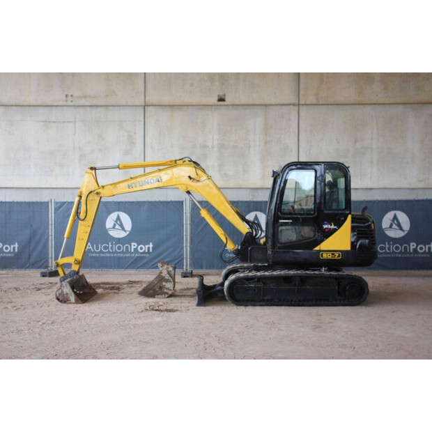 2013 Hyundai R60-7-43518188