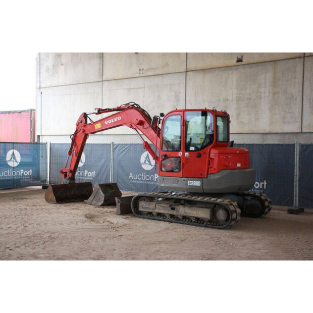 2017 فولفو ECR88D-43518292