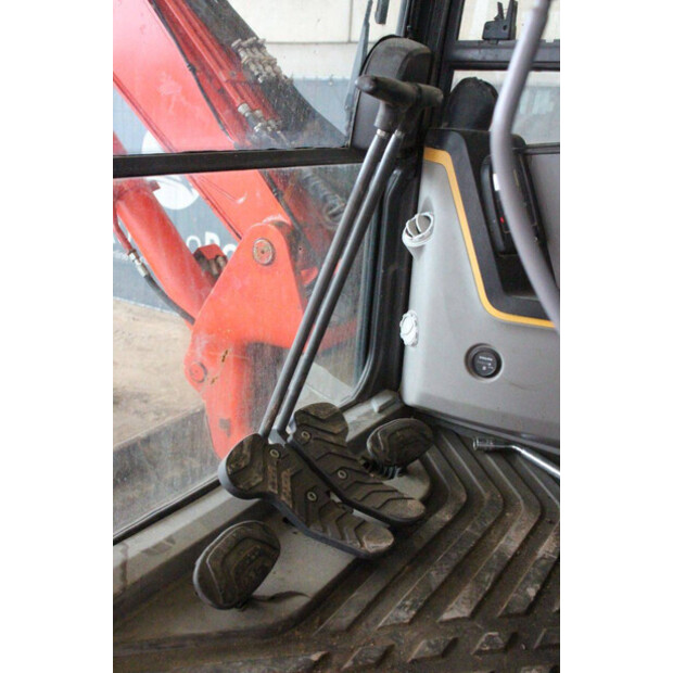 2017 فولفو ECR88D-43518318