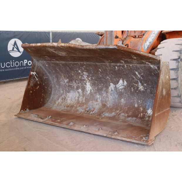 2012 دووسان DL300-43518485