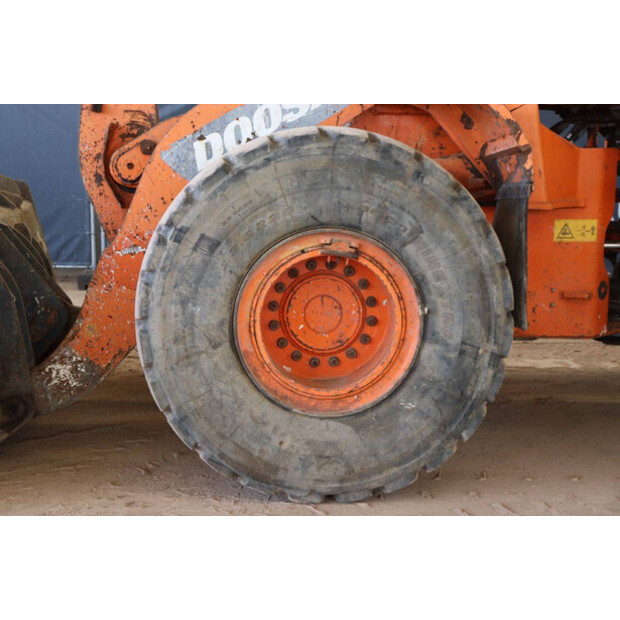 2012 دووسان DL300-43518491