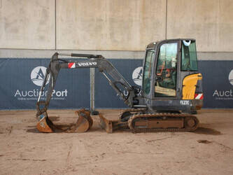 Image for TRACKED EXCAVATORS 2013 Volvo EC27C