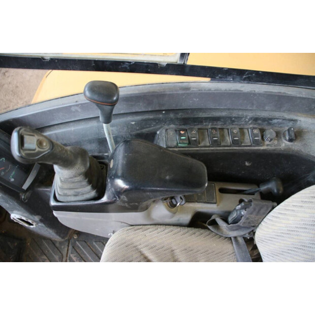 2013 فولفو EC27C-43518610