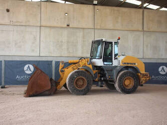 صورة ل شيولات 2005 ليبهير L538