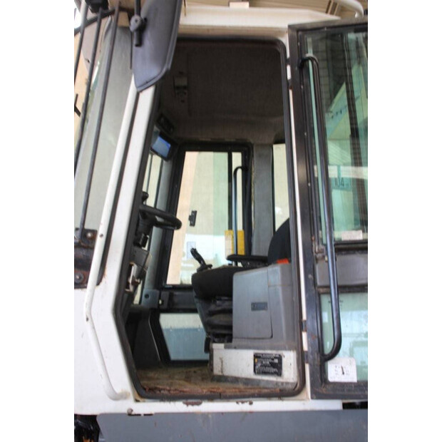2005 Liebherr L538-43518680