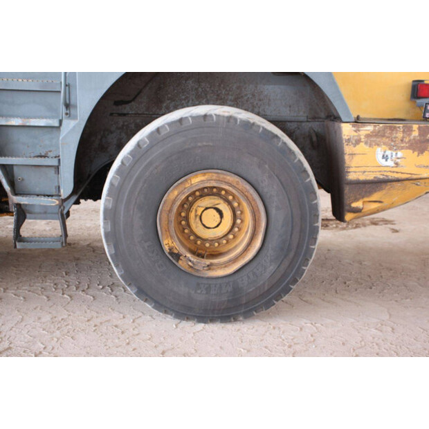 2004 ليبهير L564-43518936