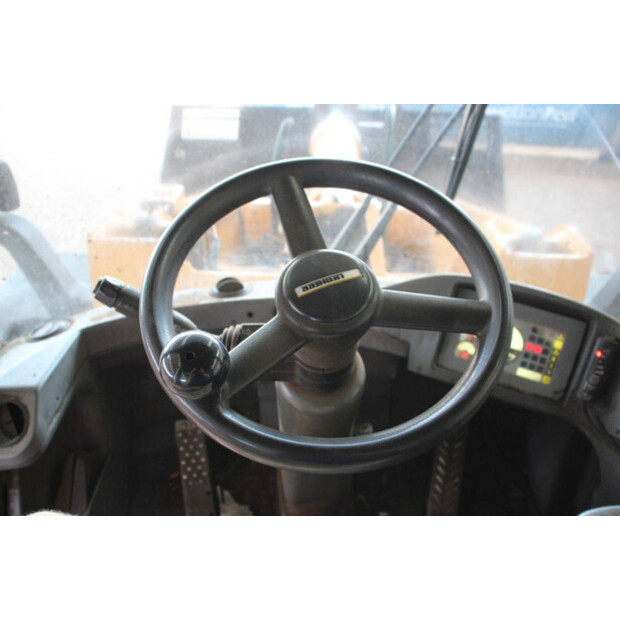 2004 ليبهير L564-43518943