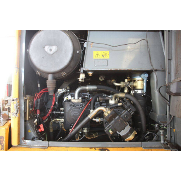 2004 ليبهير L564-43518952