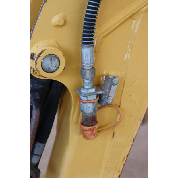 2015 Caterpillar 300.9D-43519116