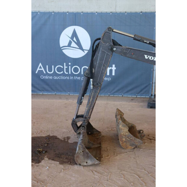 2018 Volvo EC15D-43519260