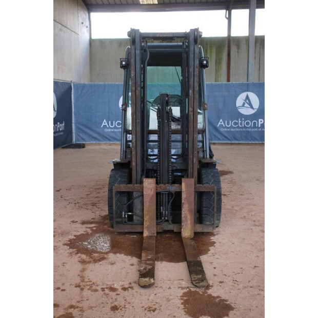 2017 Toyota 06686GF30-43519337