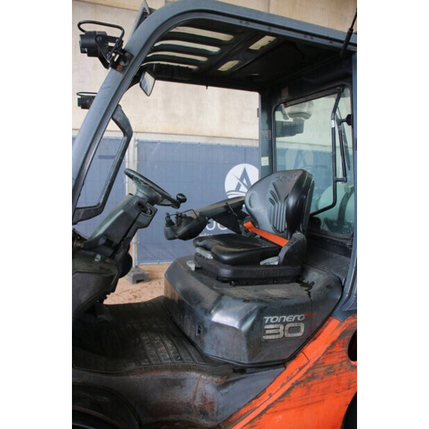 2017 Toyota 06686GF30-43519350