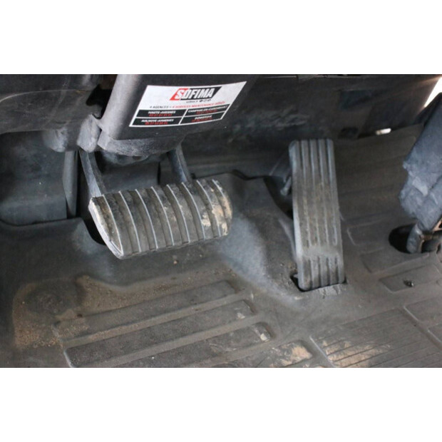 2017 Toyota 06686GF30-43519352