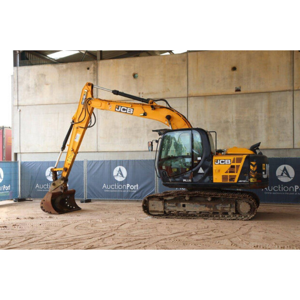 2016 JCB JS131LC-43519616