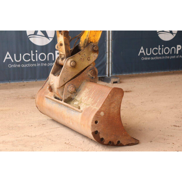 2016 JCB JS131LC-43519624