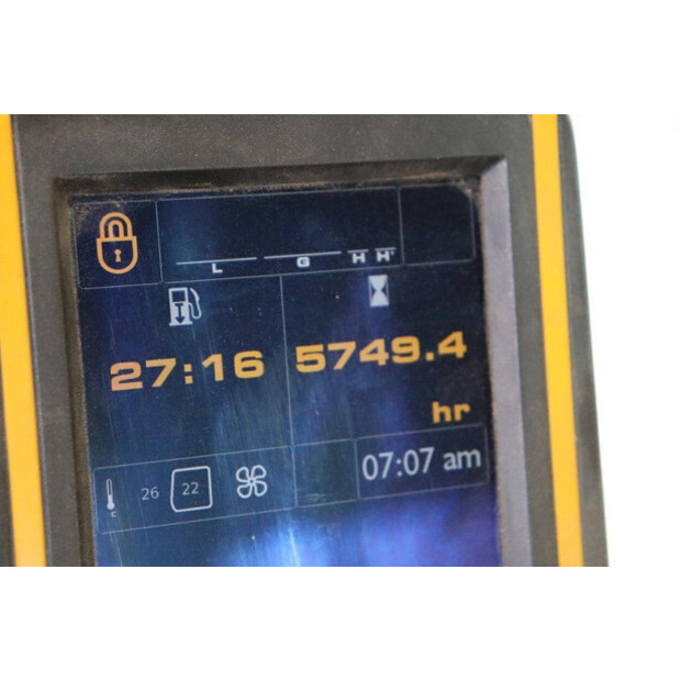 2016 JCB JS131LC-43519648