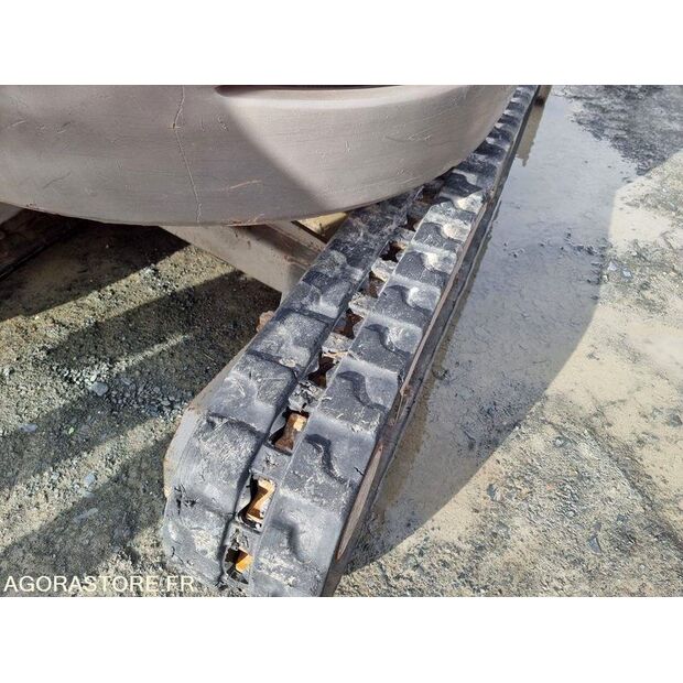 2014 جيه سي بي 8025ZTS-43533180