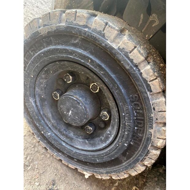 2011 NISSAN P1D1A18LQ-43533739