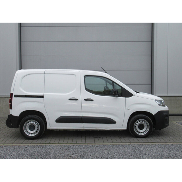2022 Citroen Berlingo BlueHDi-43534210