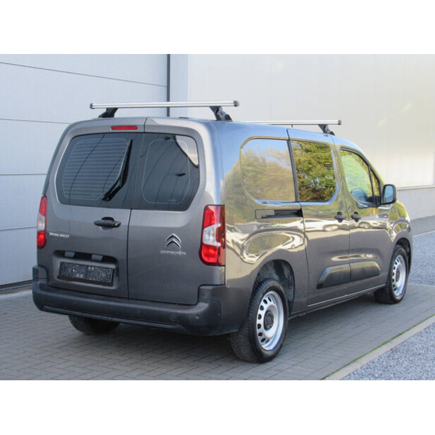 2021 Citroen Berlingo BlueHDi Automatic-43534249