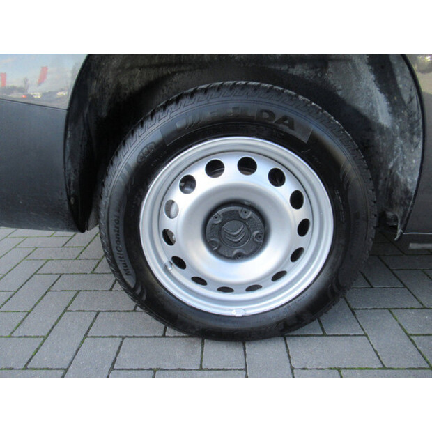 2021 Citroen Berlingo BlueHDi Automatic-43534258