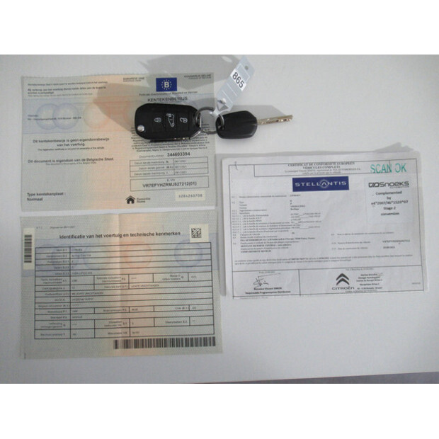 2021 Citroen Berlingo BlueHDi Automatic-43534273