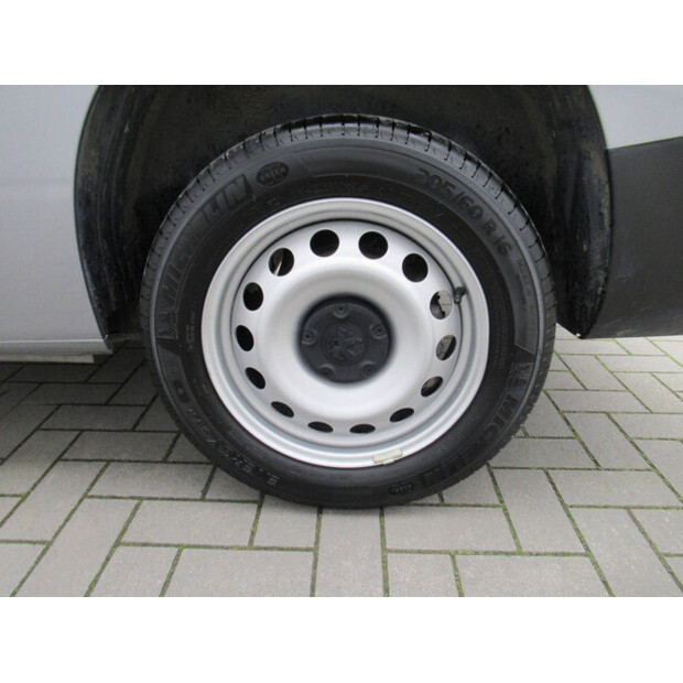 2023 بيجو Partner 1.5 BlueHDi Automatic-43534420