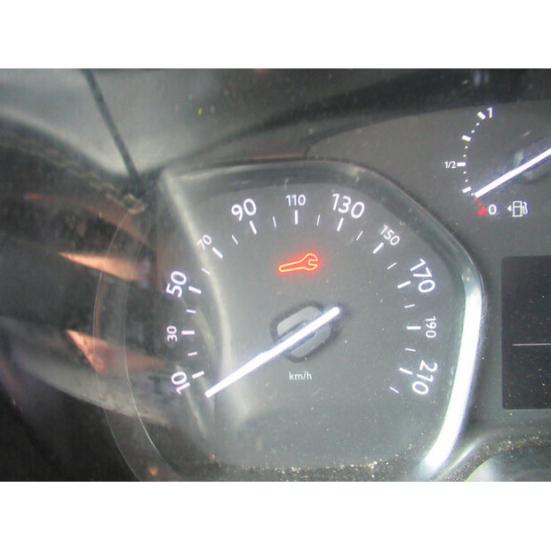 2020 بيجو Expert 2.0 BlueHDI-43534535