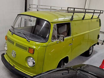 Image for BUSES 1976 Volkswagen T2-1