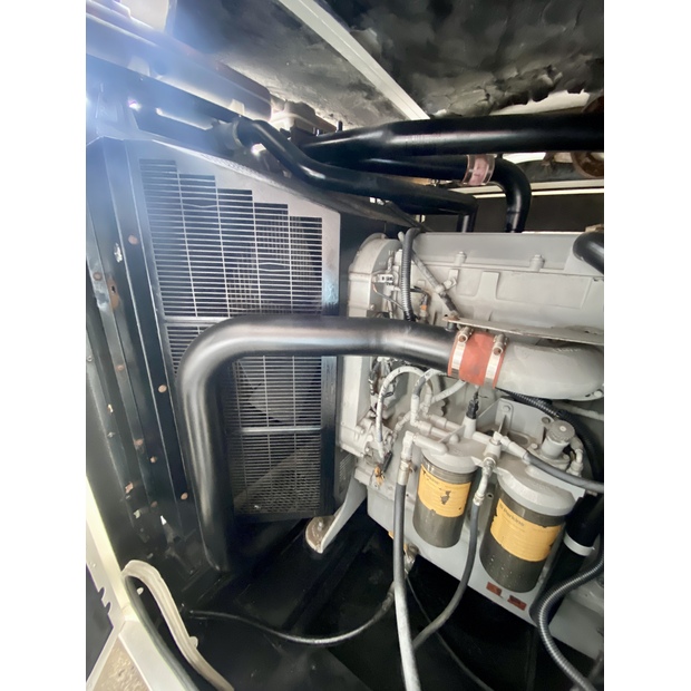 2017 بيركنز 650 KVA-43534846