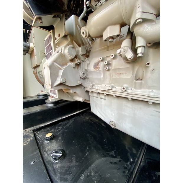 2017 بيركنز 650 KVA-43534848