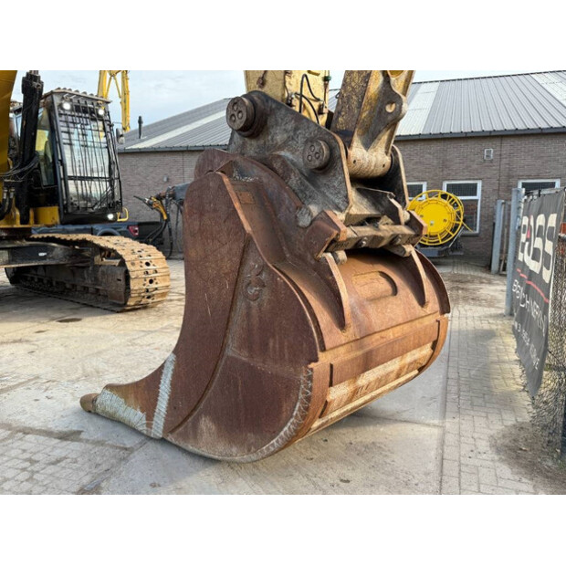 2016 كاتربيلر 374FL-43548637