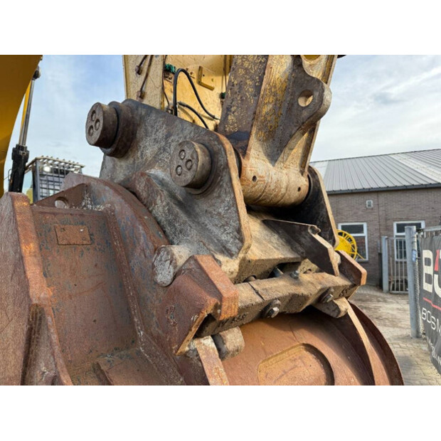 2016 كاتربيلر 374FL-43548639