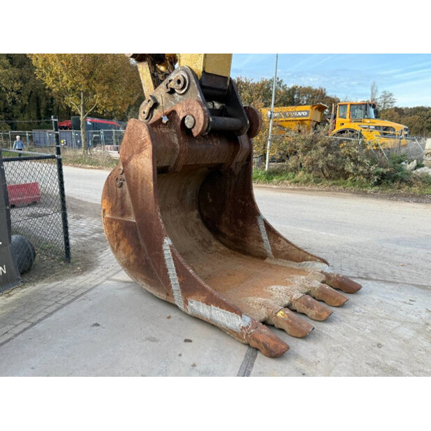 2016 كاتربيلر 374FL-43548641