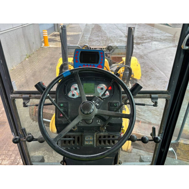 2008 New Holland F 106.6 A-43549410