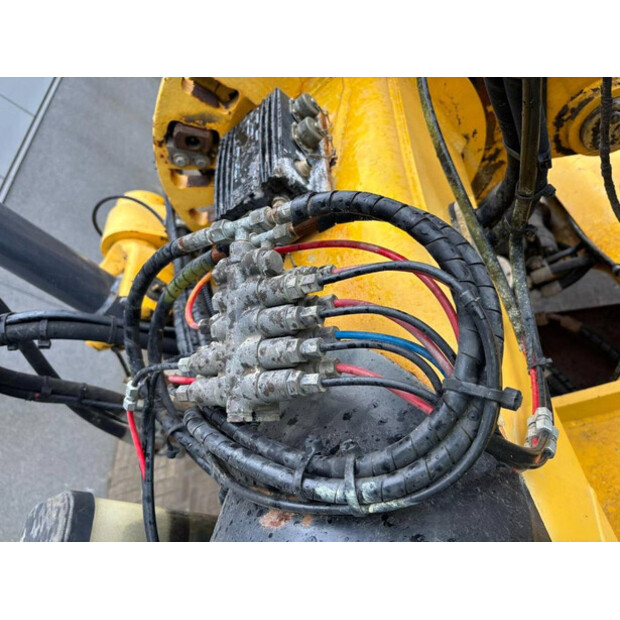 2008 New Holland F 106.6 A-43549423