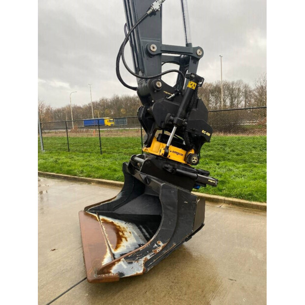 2019 Engcon OQ80-43562458