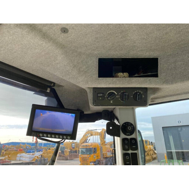 2015 Volvo L90G-43562949