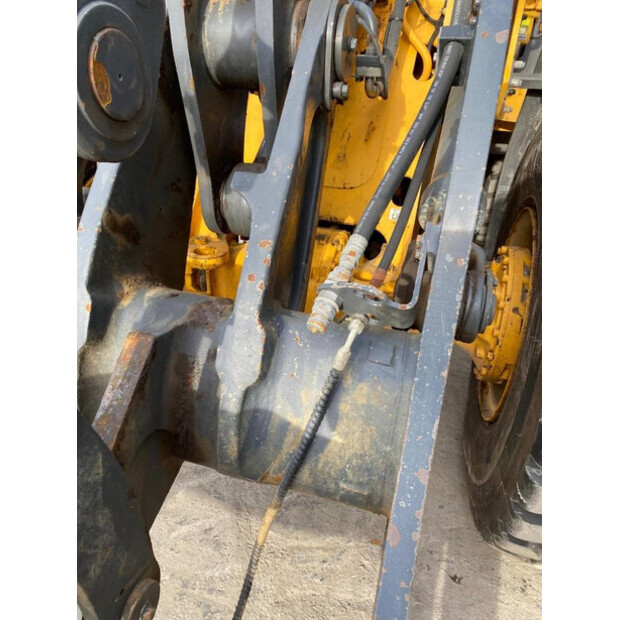 2015 Volvo L90G-43562962